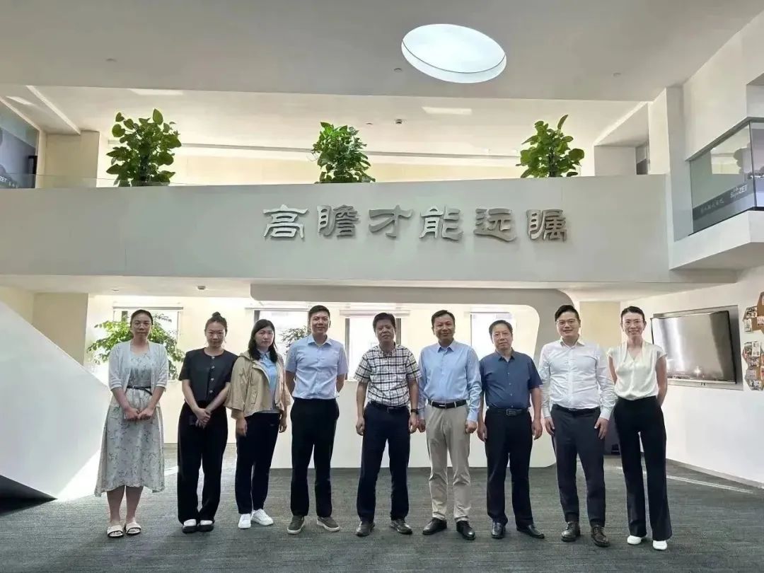 聚文化之力 铸工业之魂——工信部工业文化发展中心领导莅临我司调研交流